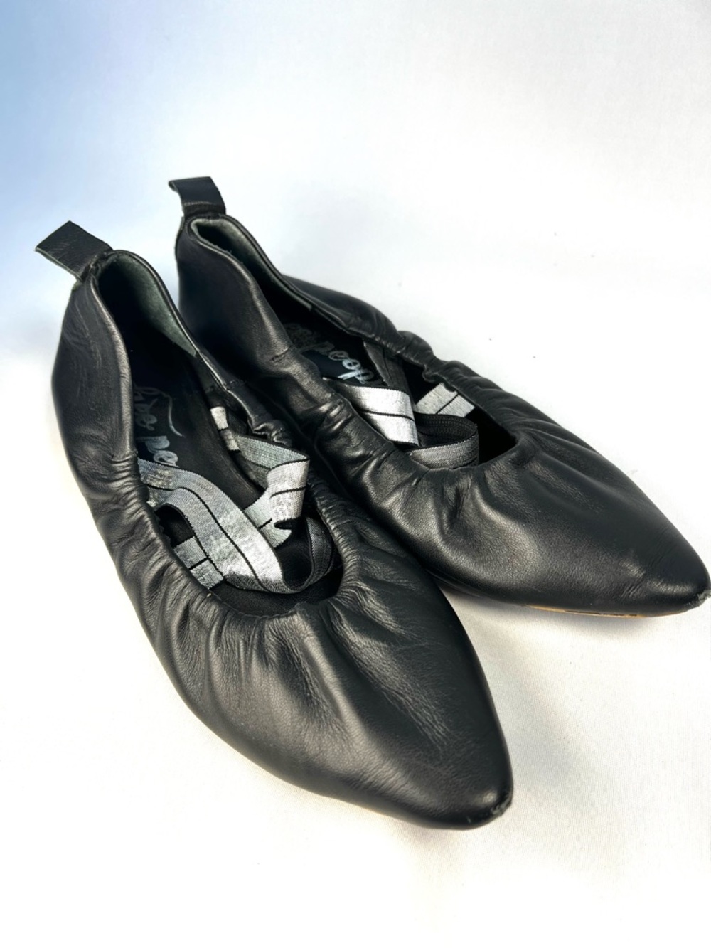 Free People Black Leather Ballet Flats Pointed Toe Scrunch Minimalist Slip On 36